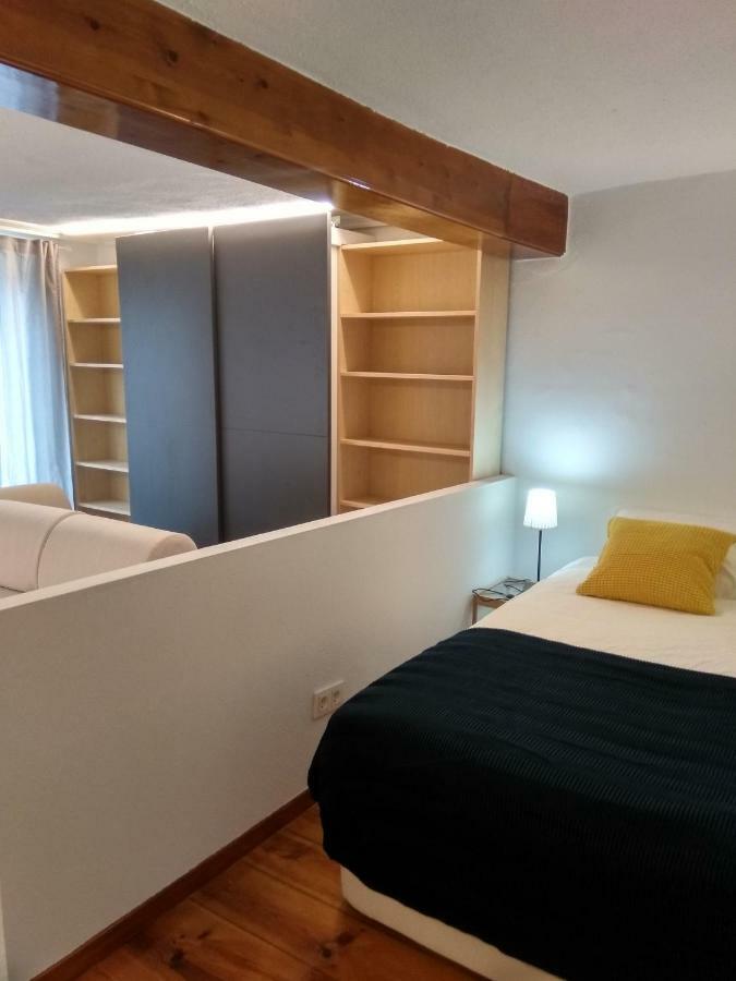 Apartamento Mercaderes Пампона Екстериор снимка